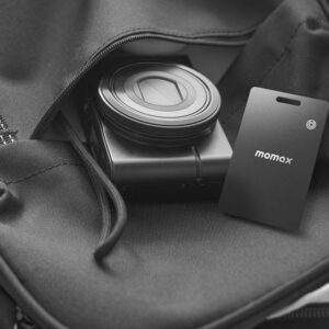Momax PinCard Pro Rechargeable Find My Tracker (Black) - Image 2