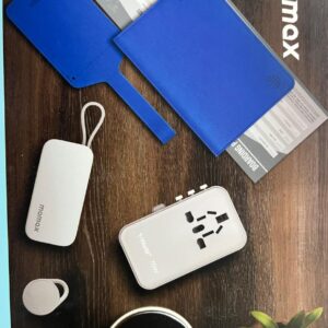 MOMAX TRAVEL SET (Travel Adapter 70W With Cable Built in Type-C +Type-C + 3-in 1 Mini Battery Pack + Pinpop + Passport Cover) - Image 2