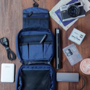 Momax 1 World Hanging Travel Kit Blue - Image 4