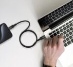 Momax Mag.Link 100W USB-C to USB-C Magnetic Cable 1m  (Black) - Image 3